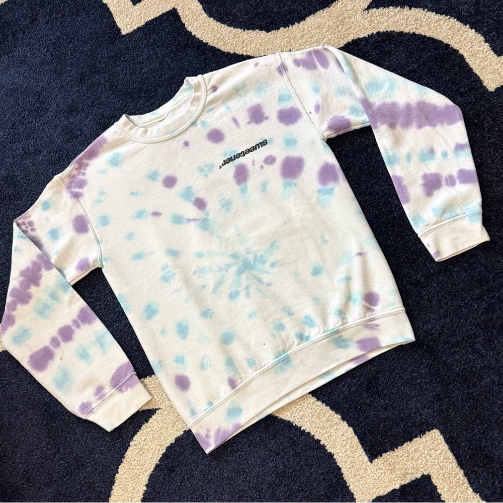Ariana Grande Sweetener Crewneck - Picture 3 of 9